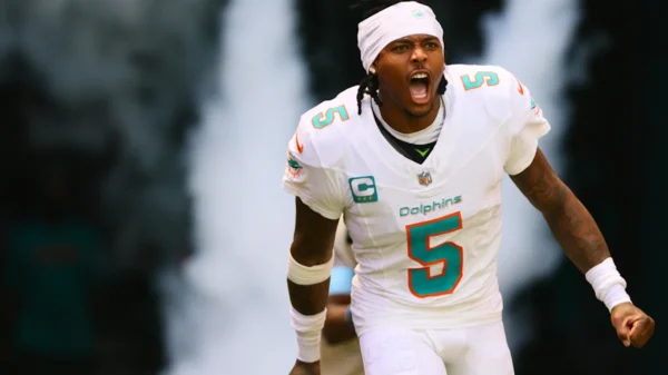 Dolphins and Steelers Swap All-Pros in Blockbuster Trade