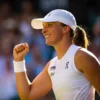 Swiatek Eases Past Bencic to Reach Her First Wimbledon Final